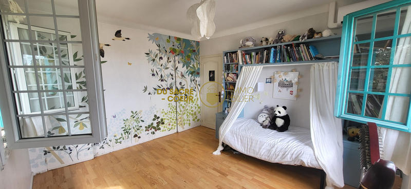 Maison - 213 m² - 6 pièces