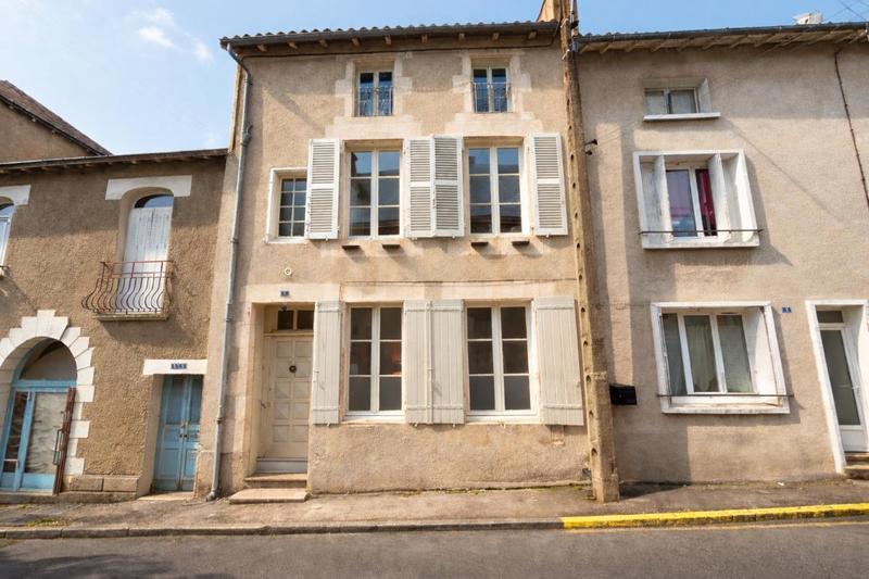 Maison - 185 m² - 7 pièces