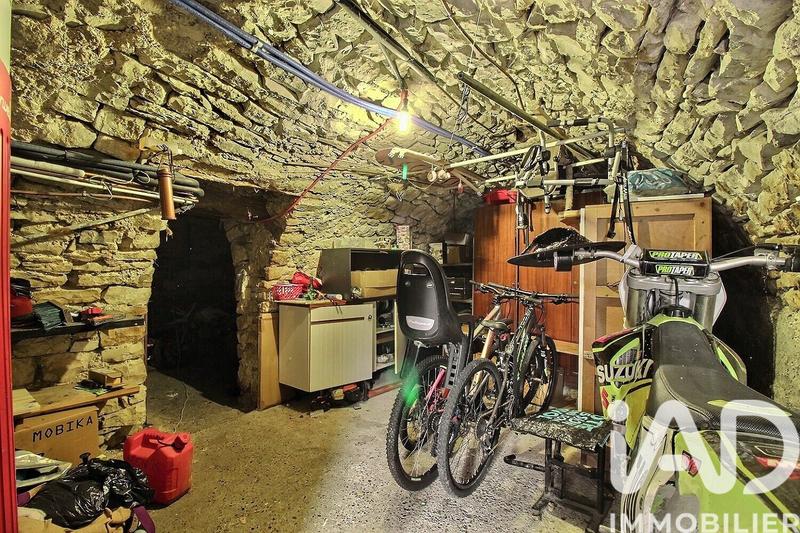 Maison de village - 80 m² - 4 pièces