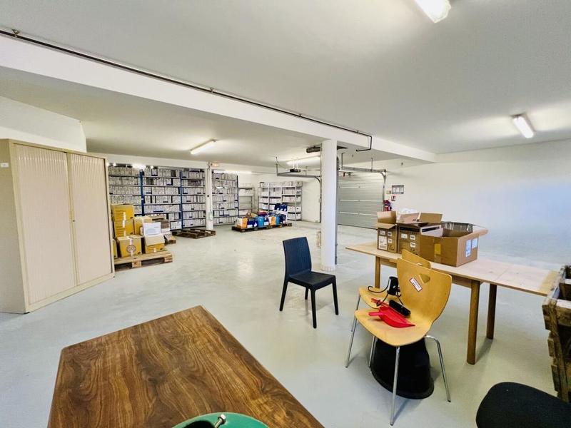 Bureau - 395 m² - 15 pièces