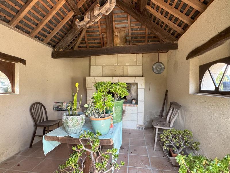 Maison - 300 m² - 8 pièces