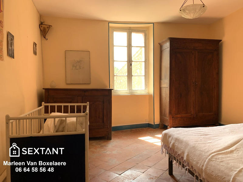 Maison - 140 m² - 6 pièces