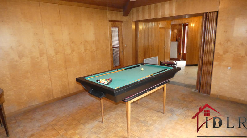 Propriété - 513 m² - 13 pièces