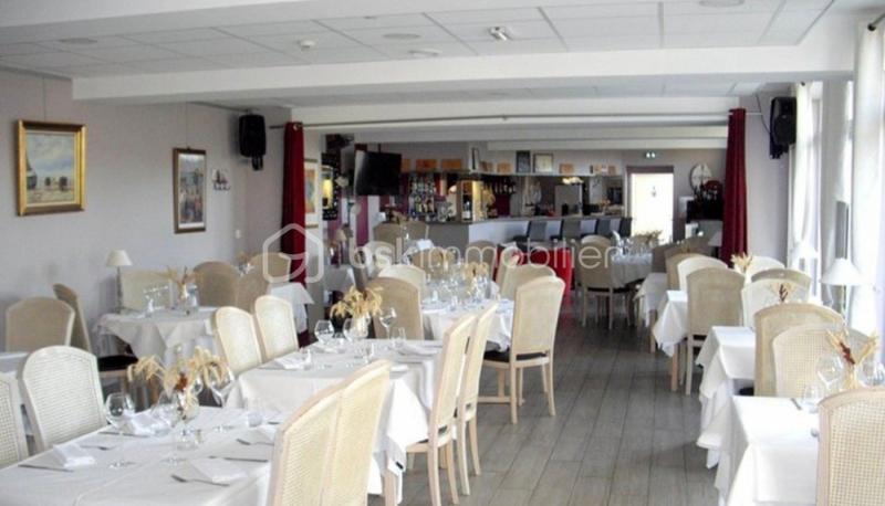 Maison - 689 m² - 30 pièces