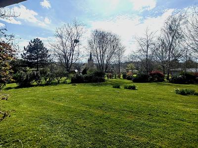 Propriété - 177 m² - 8 pièces