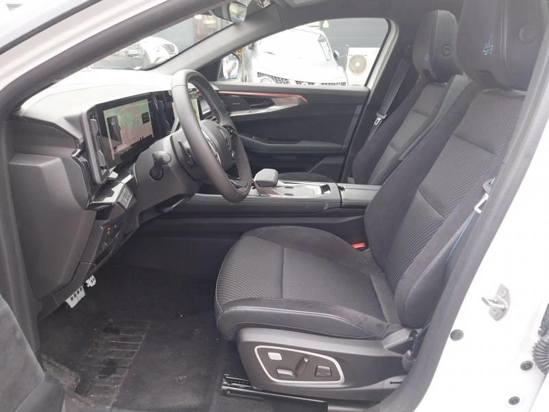 Renault Austral E-Tech hybrid 200 Iconic esprit Alpine