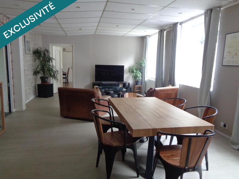 Maison - 446 m² - 14 pièces