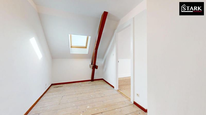 Maison - 91 m² - 5 pièces