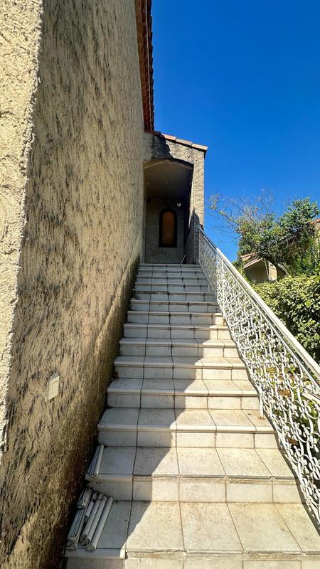 Maison - 224 m² - 5 pièces