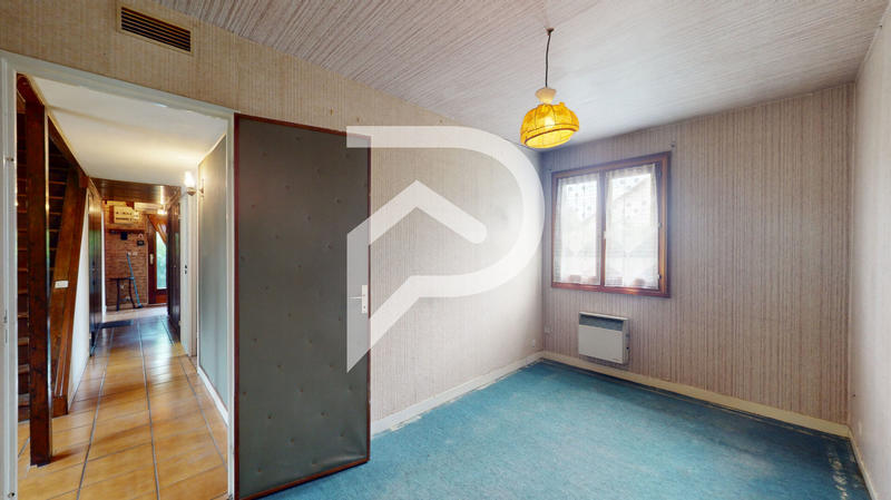 Maison - 136 m² - 6 pièces