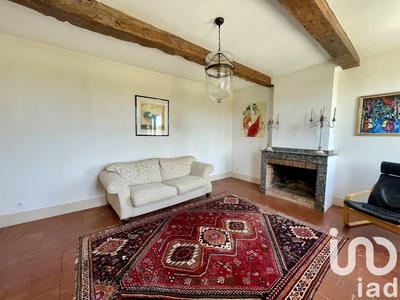 Maison - 235 m² - 6 pièces