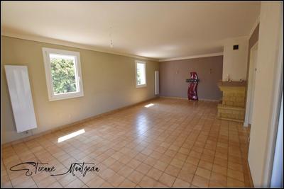 Maison - 88 m² - 4 pièces