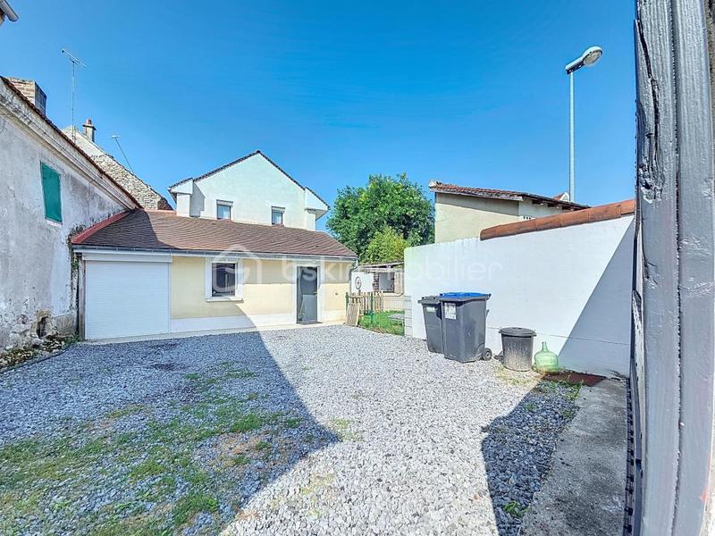 Maison - 136 m² - 5 pièces