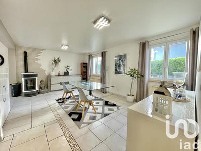 Appartement - 98 m² - 3 pièces