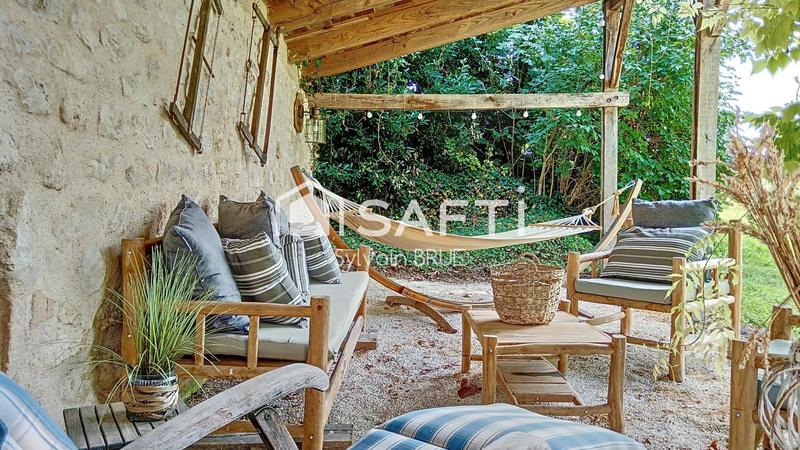 Bastide - 198 m² - 8 pièces