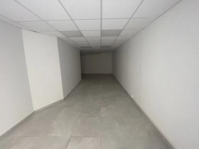 Local commercial - 32 m² - 1 pièce