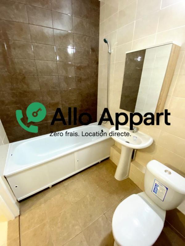 Studio - 25 m² - 1 pièce