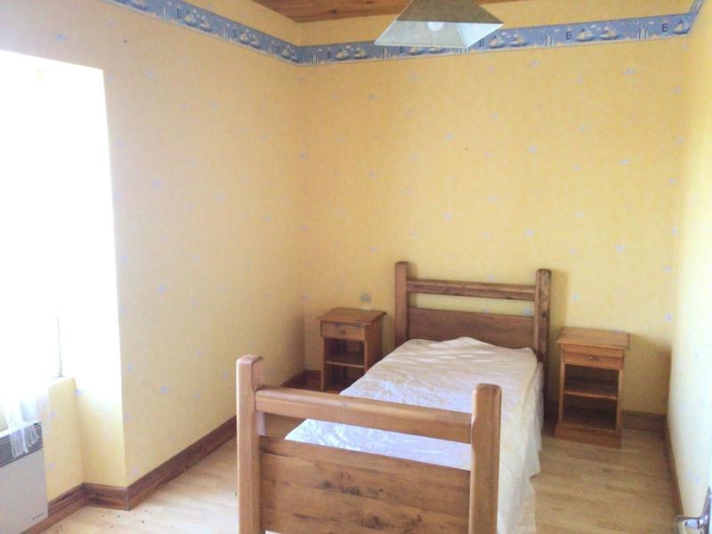 Maison - 305 m² - 12 pièces