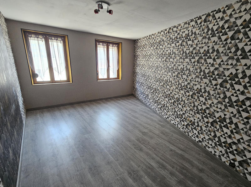 Maison - 142 m² - 6 pièces