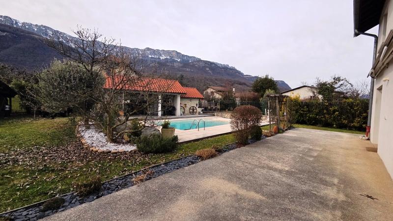 Maison ancienne - 142 m² - 5 pièces