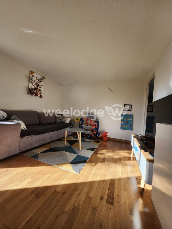 Maison - 166 m² - 7 pièces