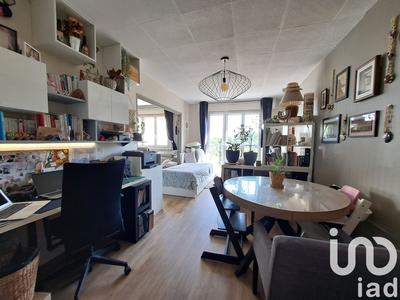 Appartement - 77 m² - 4 pièces