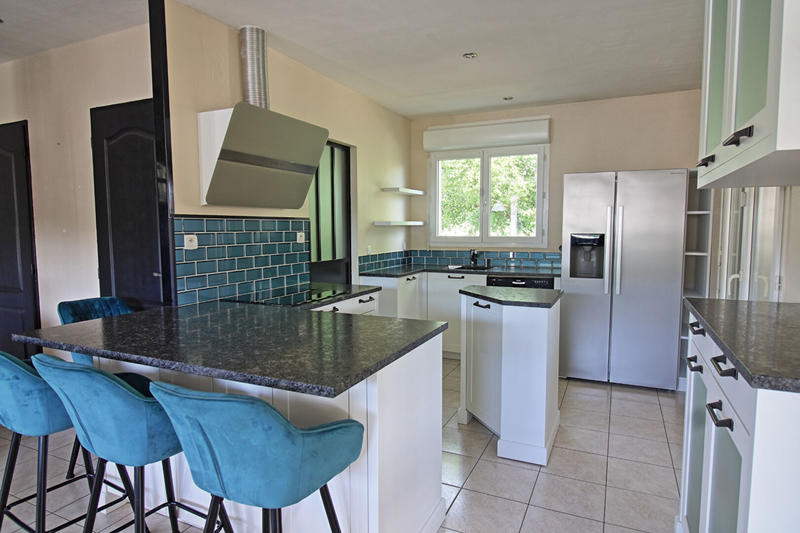 Maison - 104 m² - 5 pièces