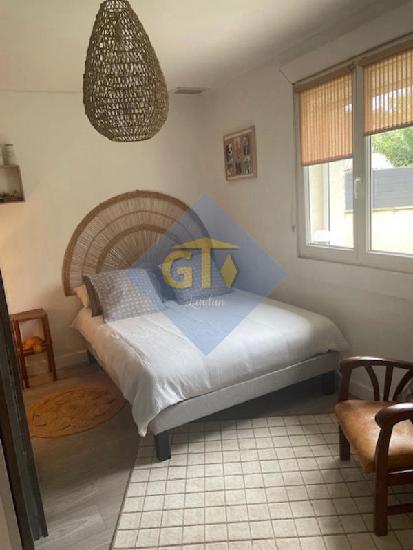 Villa - 162 m² - 6 pièces