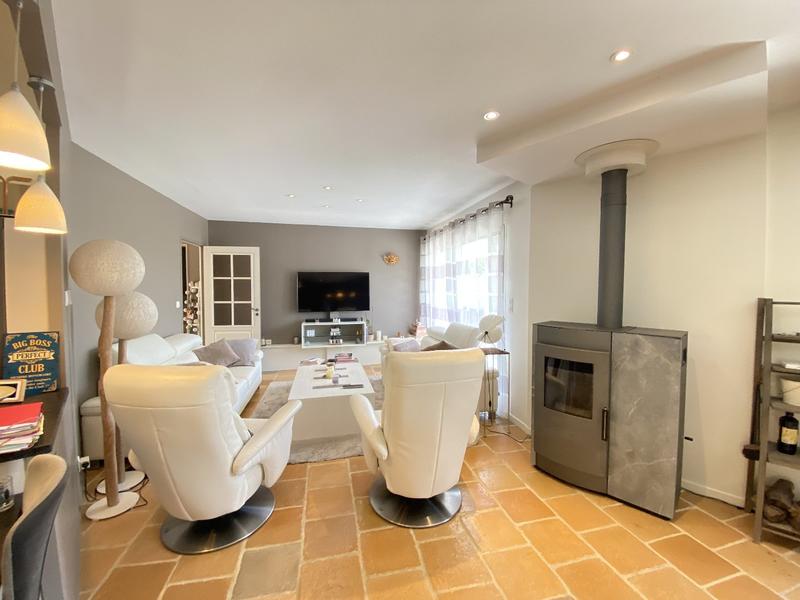 Maison contemporaine - 172 m² - 7 pièces