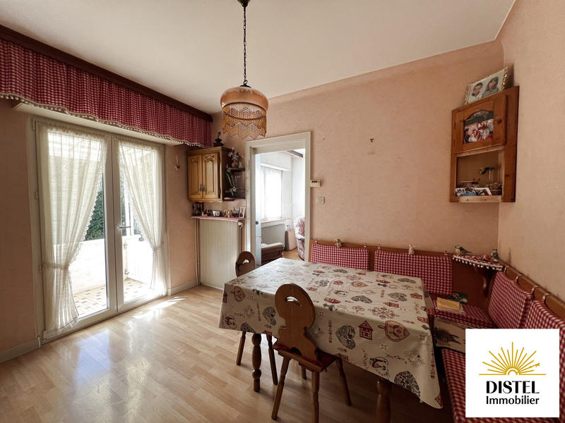 Maison - 98 m² - 6 pièces