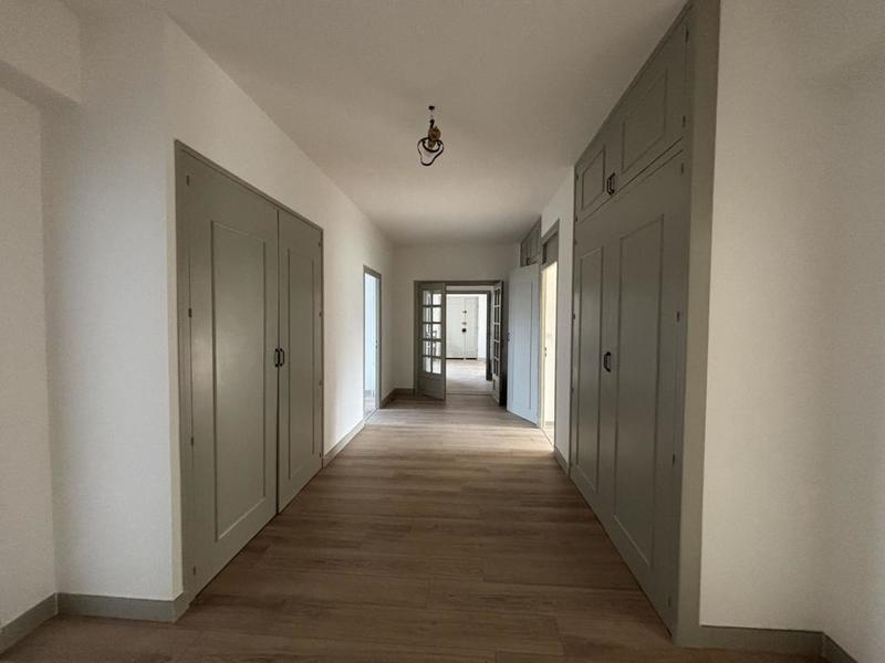Immeuble - 307 m² - 14 pièces
