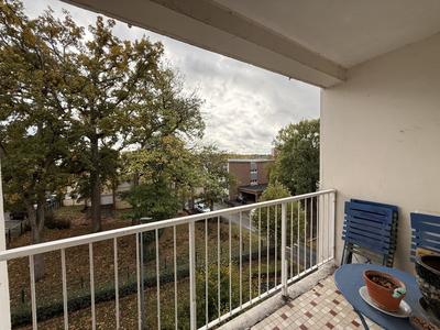 Appartement - 88 m² - 5 pièces