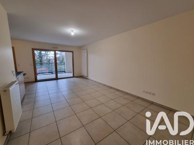 Appartement - 72 m² - 3 pièces