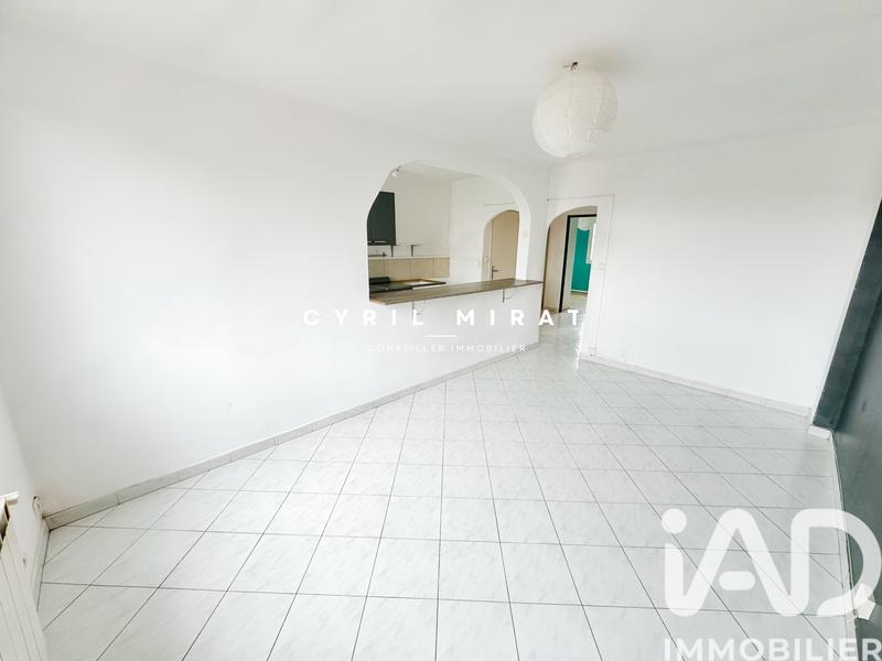 Appartement - 64 m² - 4 pièces