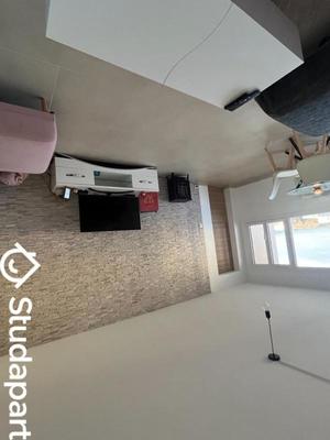 Chambre - 9 m² - 1 pièce