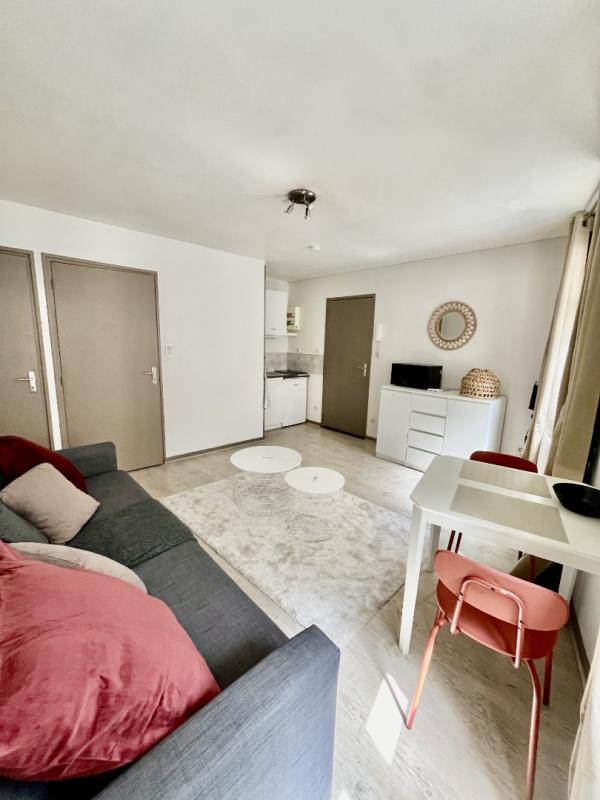 Studio - 22 m² - 1 pièce