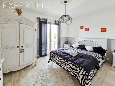 Viager - Maison - 210 m² - 10 pièces