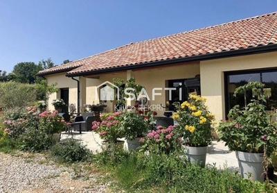 Villa - 130 m² - 5 pièces