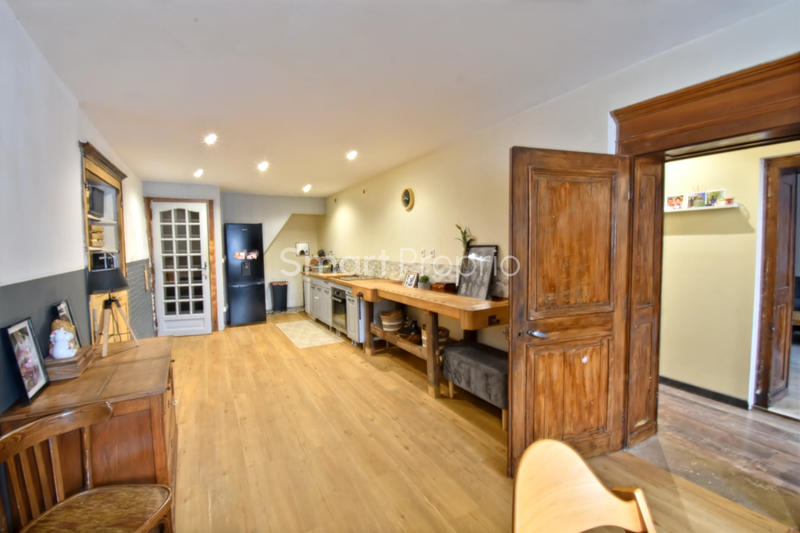 Maison - 200 m² - 6 pièces