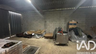 Ferme - 679 m² - 5 pièces