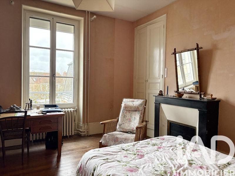 Maison de ville - 163 m² - 7 pièces