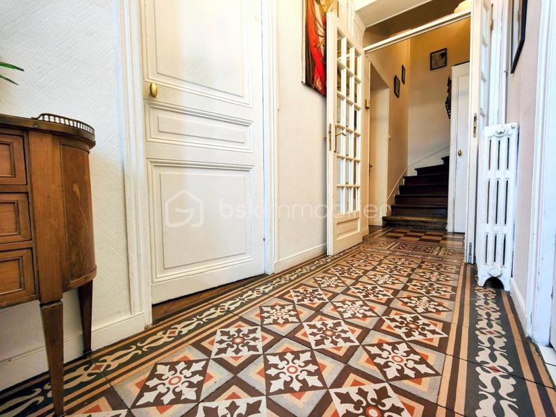 Maison de ville - 183 m² - 8 pièces