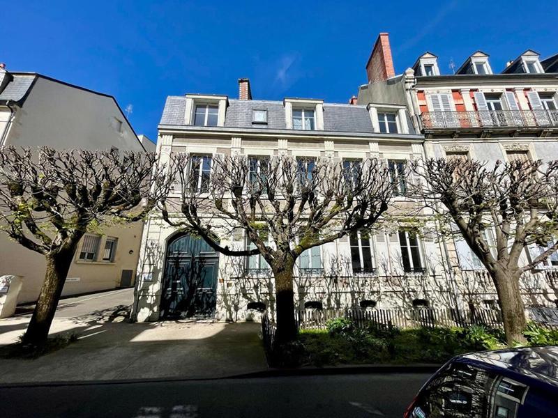 Immeuble - 312 m² - 12 pièces