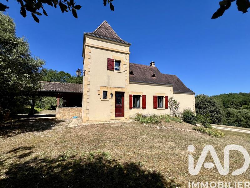 Maison - 138 m² - 5 pièces