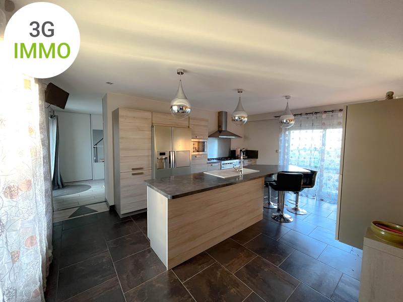 Ferme - 200 m² - 5 pièces