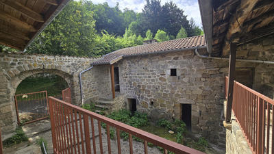 Maison - 150 m² - 10 pièces