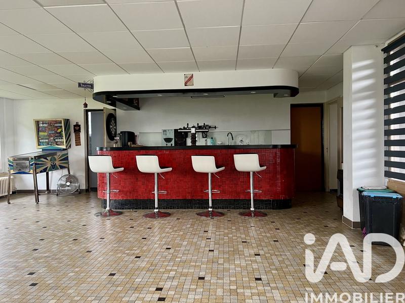 Maison - 439 m² - 10 pièces