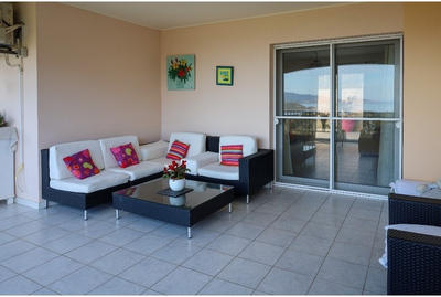 Villa - 270 m² - 10 pièces