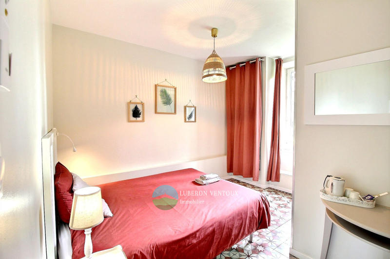 Propriété - 408 m² - 15 pièces