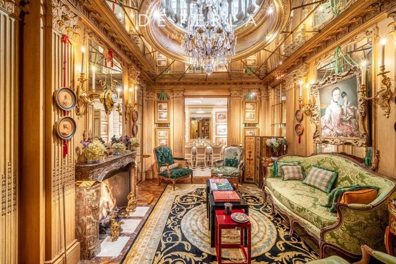 Appartement - 300 m² - 7 pièces